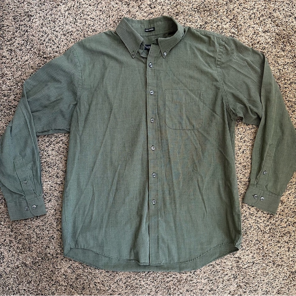 Van Heusen No Iron Button Down Dress Shirt